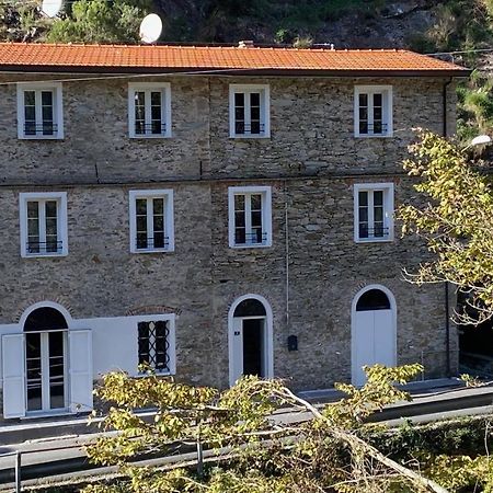 B&B Gronda Via Vandelli 马萨 外观 照片