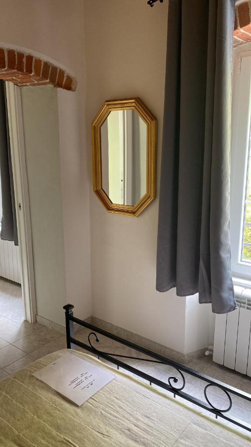 B&B Gronda Via Vandelli 马萨 外观 照片
