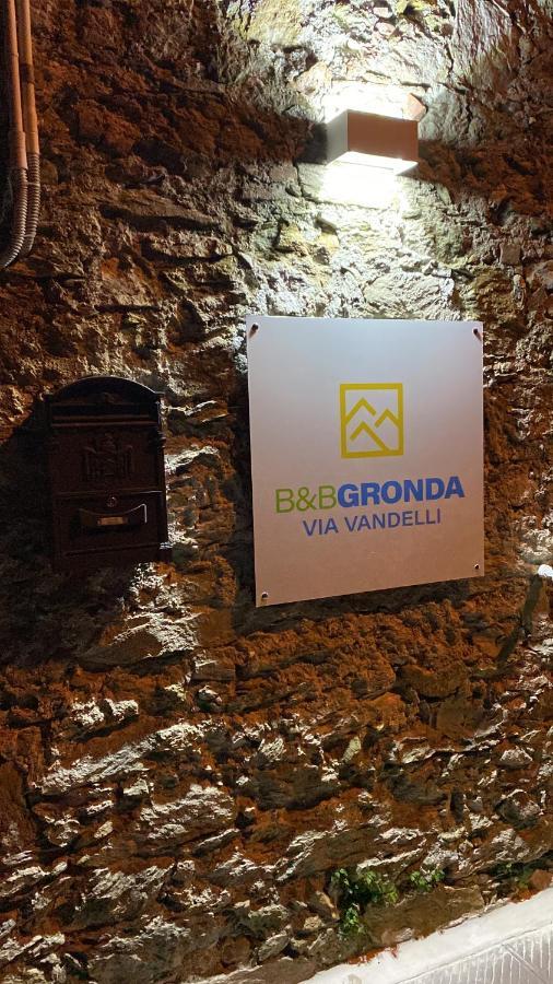 B&B Gronda Via Vandelli 马萨 外观 照片