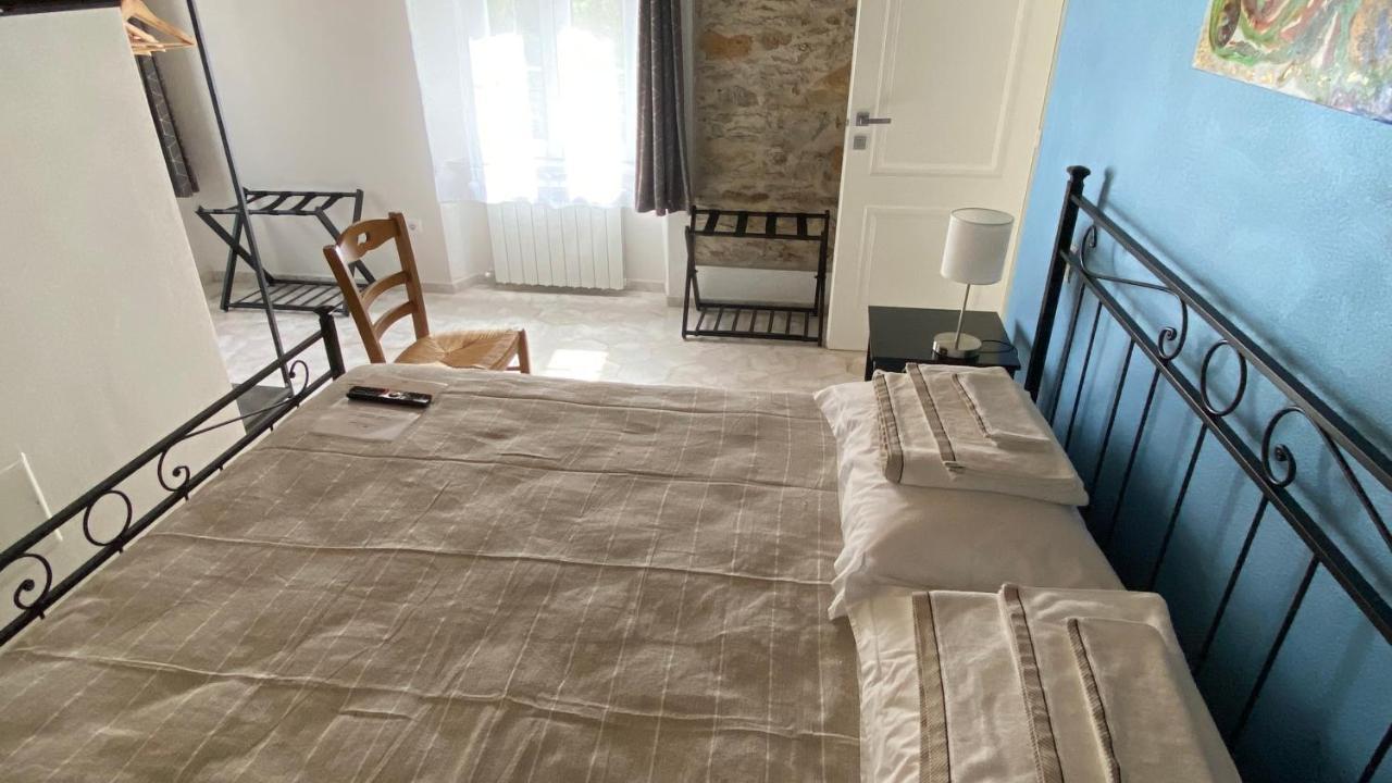 B&B Gronda Via Vandelli 马萨 外观 照片