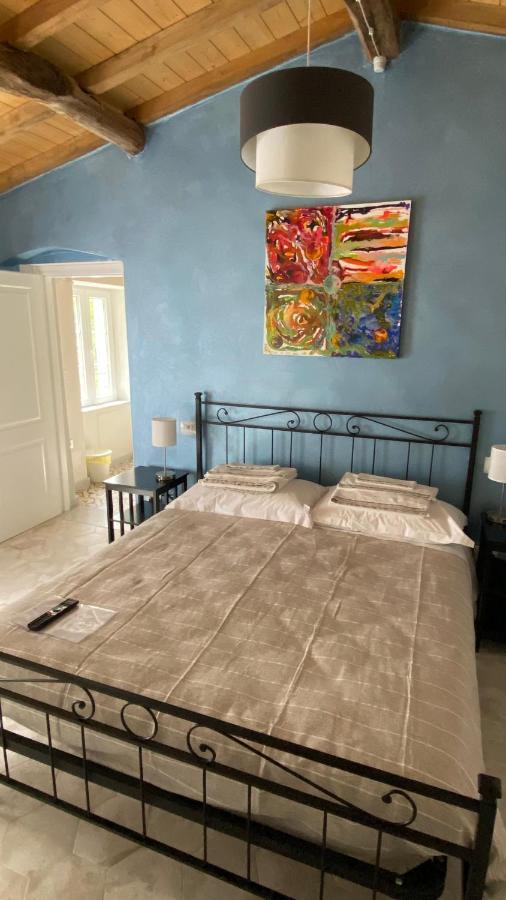 B&B Gronda Via Vandelli 马萨 外观 照片